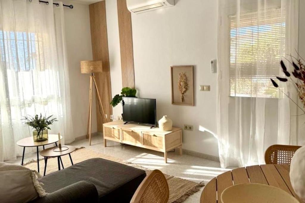 Nuevo Torrox Deluxe Beach & Piscina Eksteriør bilde